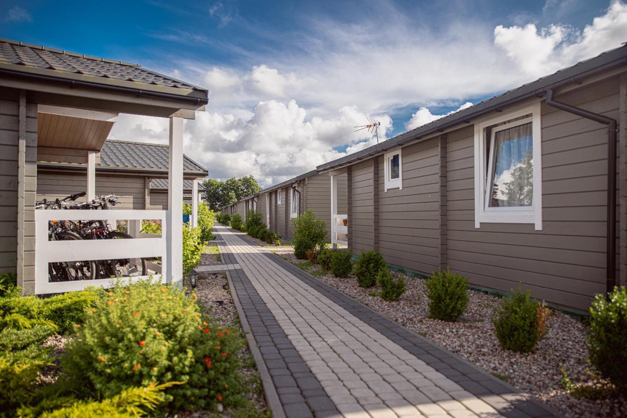 Chlopy Beach Resort - Domki Letniskowe I Apartamenty Eksteriør bilde